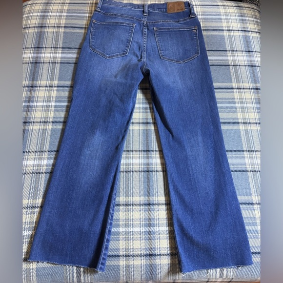Madewell Cali demi boot jeans medium wash raw hem - Picture 8 of 12